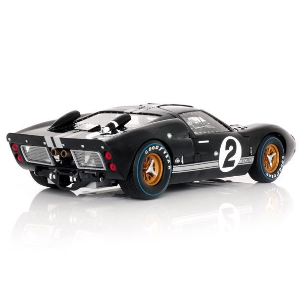 Shelby Collectables SHE-408 1/18 1966 Ford GT 40 MKII #2