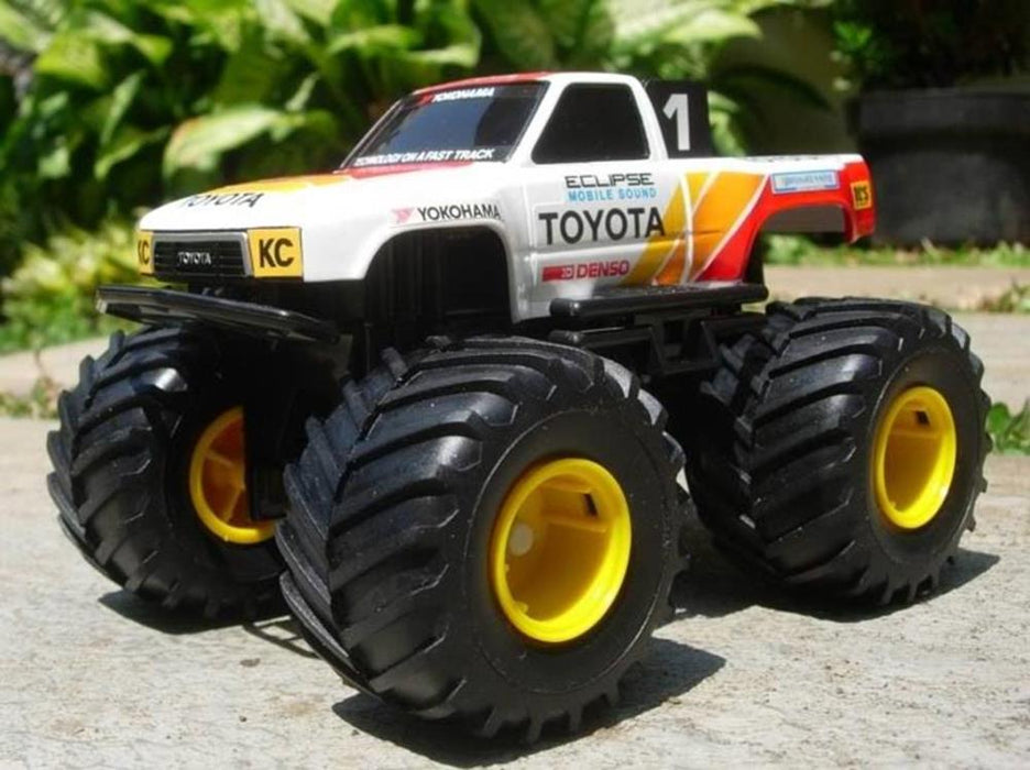 Tamiya 17009 WILD MINI 4WD TOYOTA HI-LUX (8324625236205)