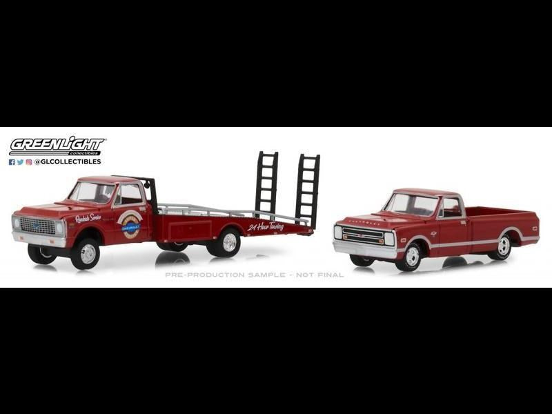 GreenLight GL-33140-A 1/64 1971 Chevy C-30 Ramp Truck with 1968 Chevy C-10 (7813462687981)