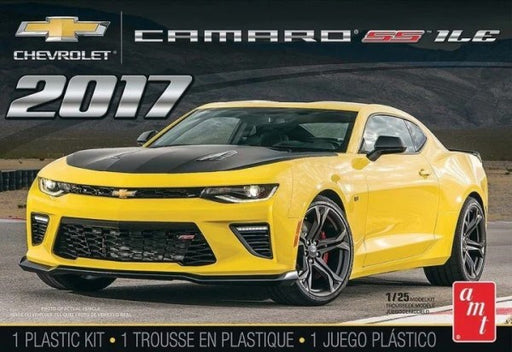 AMT 1074 1/25 '17 Chevy Camaro SS (8324635918573)