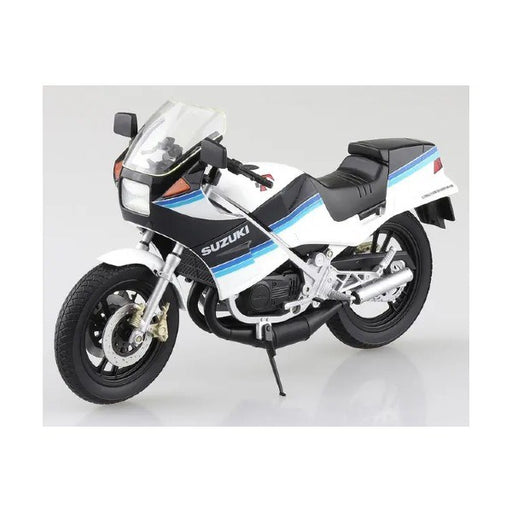 Aoshima 10676 1/12 Suzuki RG250 Gamma - Blue/White (6565830918193)