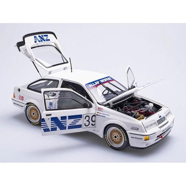 Biante B18501F 1/18 Ford Sierra RS500 - #39 Moffat/Niedzwiedz Winner 1989 Inter-tec 500 (7753621307629)