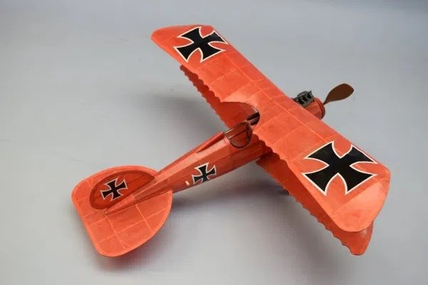 Dumas #232 Plane Kit: 18" Albatros D.V - Rubber Powered Flying Model (8278200353005)