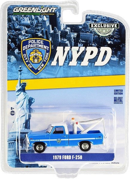 GreenLight 30224 1/64 1979 Ford F-250 w/Tow Hook - NYPD