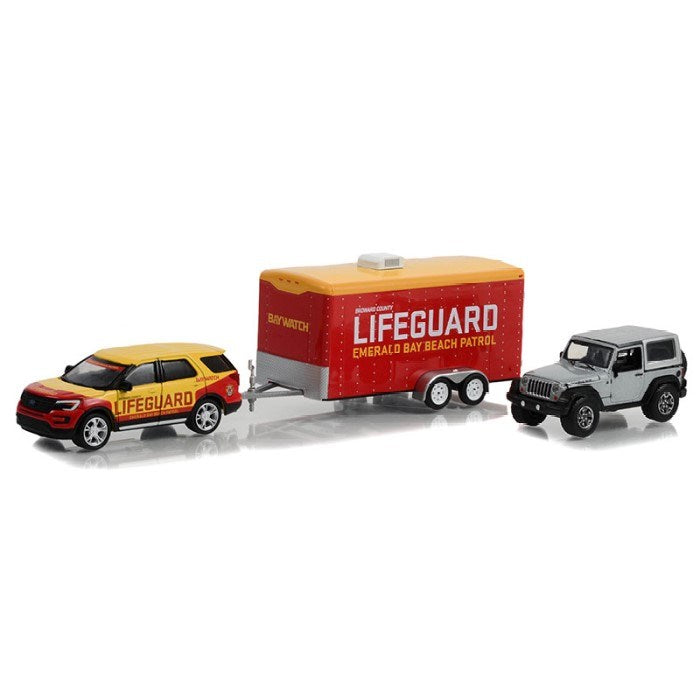 GreenLight 31150-B 1/64 2016 Ford Explorer w/2013 Jeep Wrangler Rubicon in Hauler - Beach Lifeguard (8157364420845)