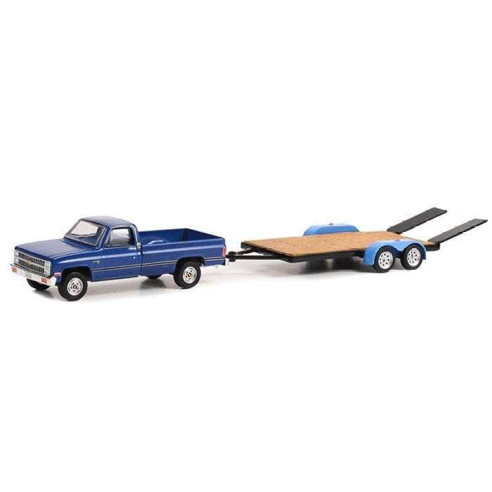 GreenLight 32270-B 1/64 1981 Chevrolet C-20 Trailering Special Pickup w/Flatbed Trailer (Blue)