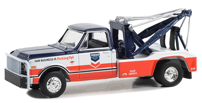 GreenLight GL-46130-A 1968 Chevrolet C-30 Dually Wrecker- Standard (8814941700333)