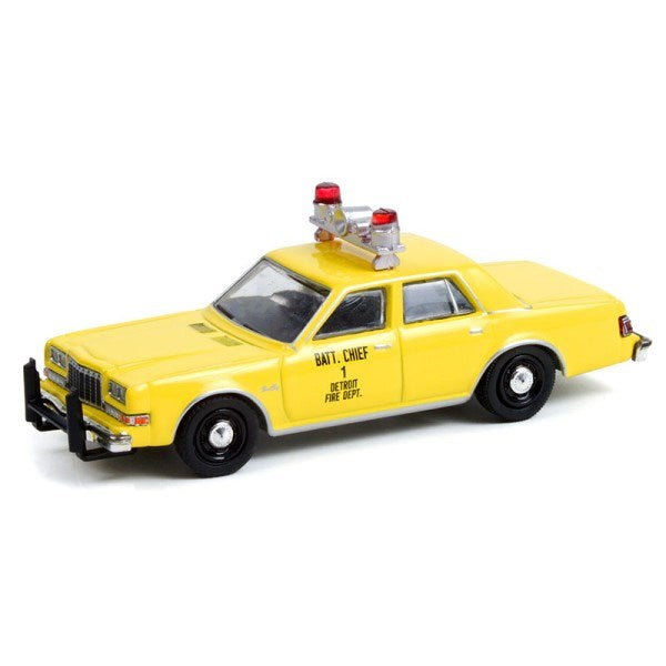 GreenLight 67020-C 1/64 1982 Plymouth Gran Fury - Detroit Fire Department Battalion Chief #1 (8868020158701)