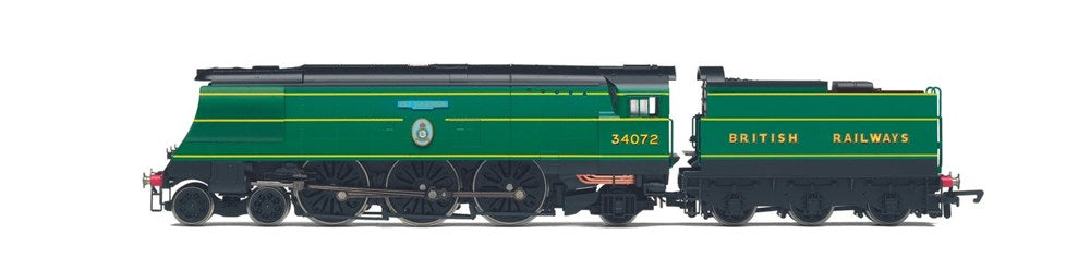 Hornby R30129 BR BattleofBrit CL.4-6-2 34072 (8324807524589)