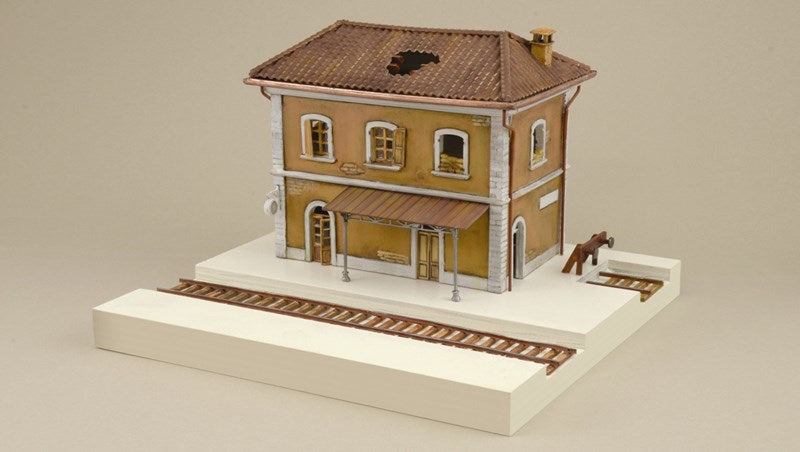 Italeri 6162 1/72 RAILWAY STATION (8346762412269)