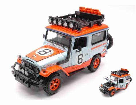 Motormax MX-79658 1/24 Toyota FJ Offroad- Gulf