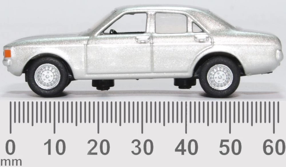 Oxford 76FC005 1/76 Ford Consul Granada (Astro Silver) (8120339300589)