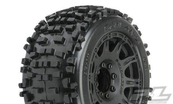 Pro-Line PRO117810 Badlands 3.8" MTD Raid 8x32 Wheels 17mm MT F/R (8347877376237)