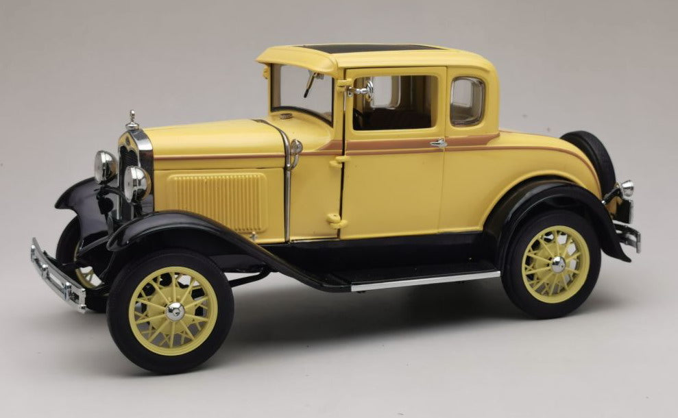 Sunstar SS-6135 1/18 1931 Ford Model A Coupe