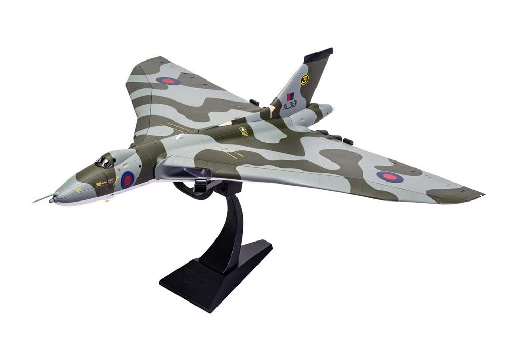 Corgi AA27205 1/72 Avro Vulcan B2 XM650 (8278284370157)