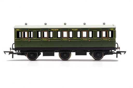 Hornby R40086A SR 6Wheel Coach 3rd Cl. 1909 (7825143398637)