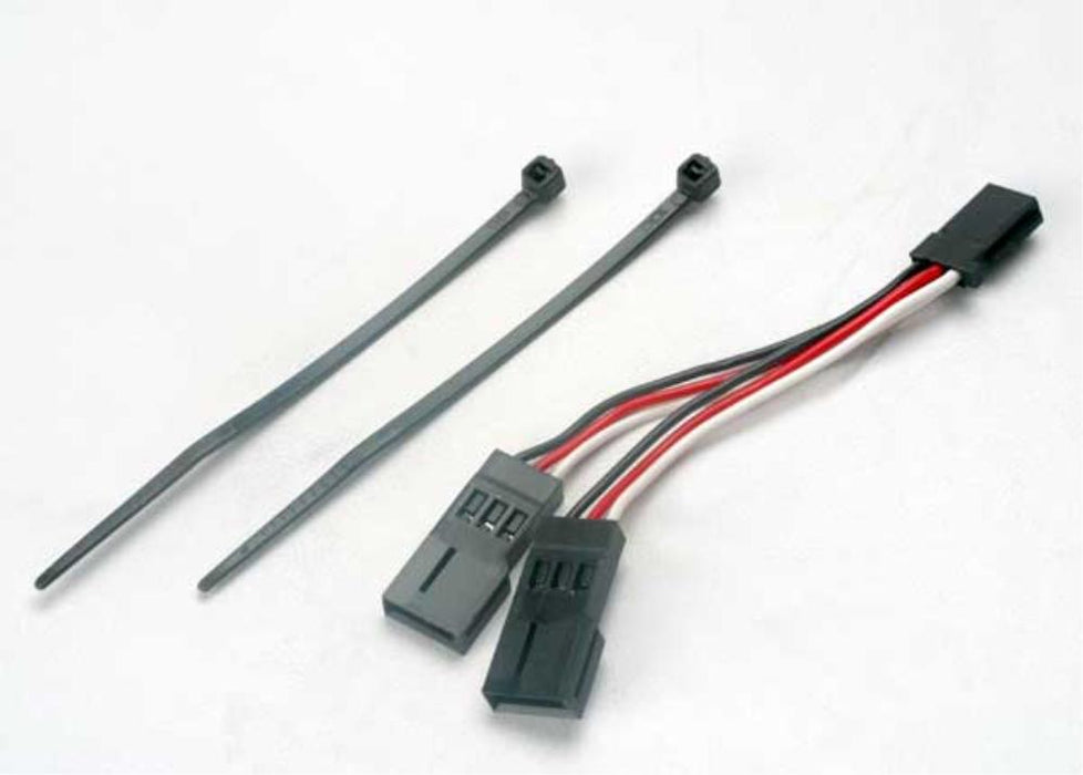 Traxxas 2046 - Servo connector Y adapter (for dual-servo steering) (8827582087405)